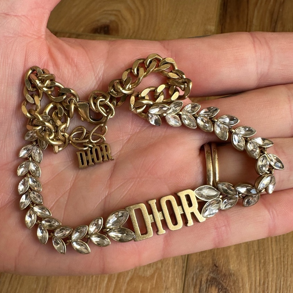 Dior choker necklace